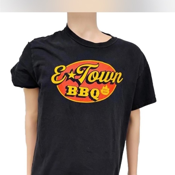 E-Town BBQ Black T-Shirt - Picture 2 of 3
